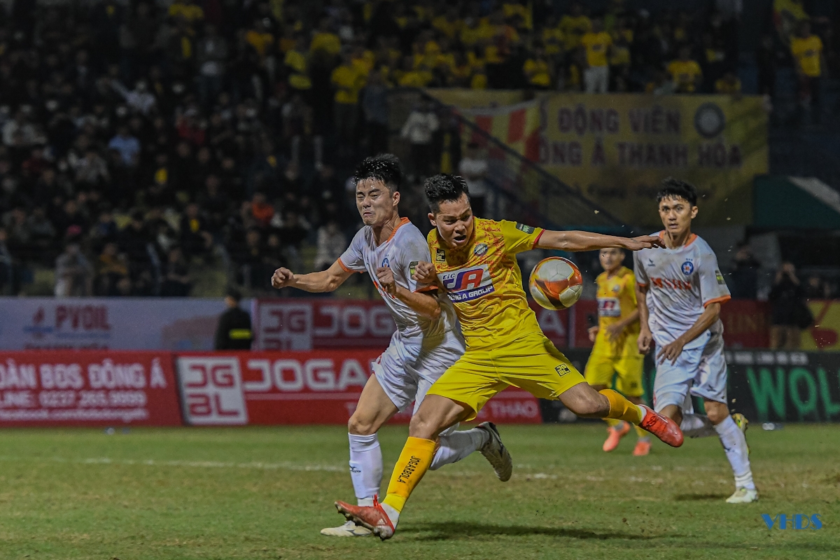 Thanh Hóa vươn lên dẫn đầu tại V-League 2023