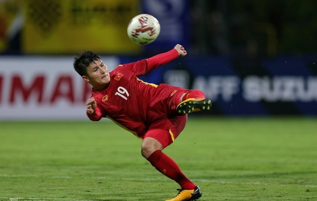 Sự nghiệp bóng đá của tiền vệ Nguyễn Quang Hải bắt đầu tại CLB Hà Nội