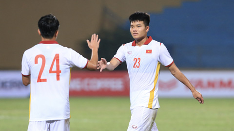 Văn Tùng- người kiến tạo cho bàn thắng với U23 Singapore