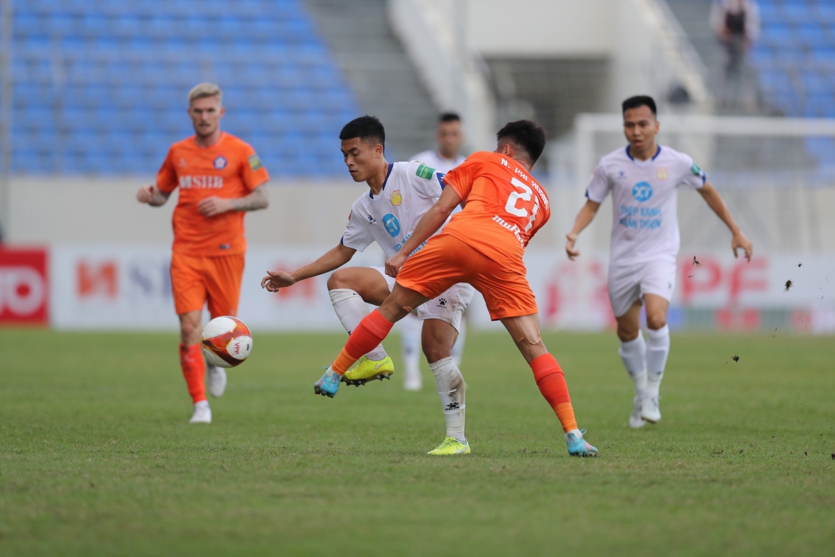 Nam Định tiếp tục có được 3 điểm tại V-League