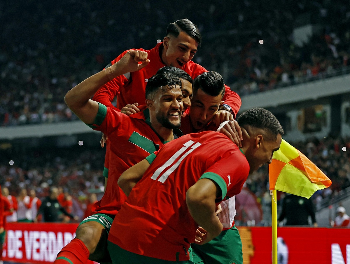 Morocco giành được chiến thắng đầu tiên trước Brazil trong lịch sử