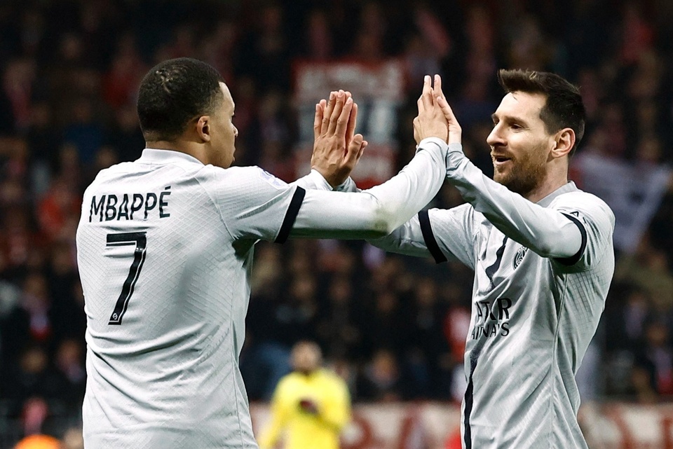 Mbappe và Messi phối hợp ăn ý giúp PSG đánh bại Brest
