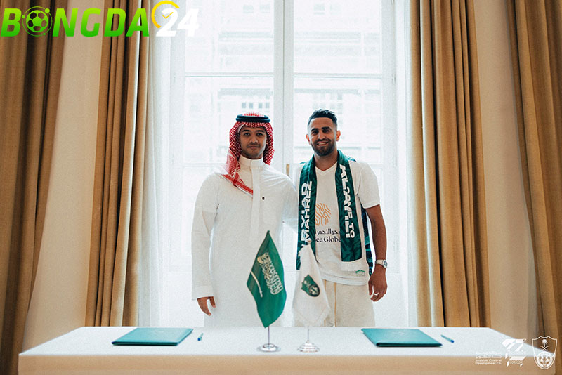 Riyad Mahrez đến Al-Ahli
