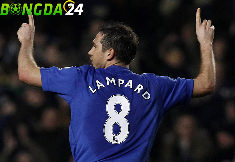Số áo Lampard thường là 8