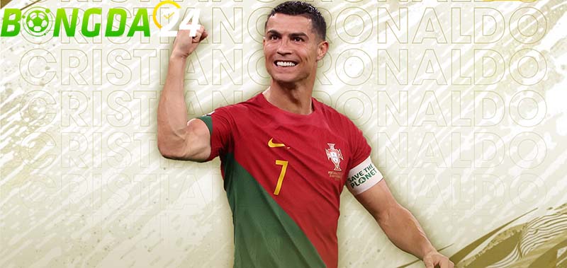 Ronaldo luôn có trong các team quốc dân 